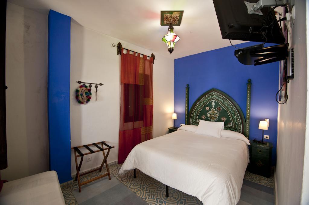 Riad Assilah Chaouen Шефшауэн Номер фото